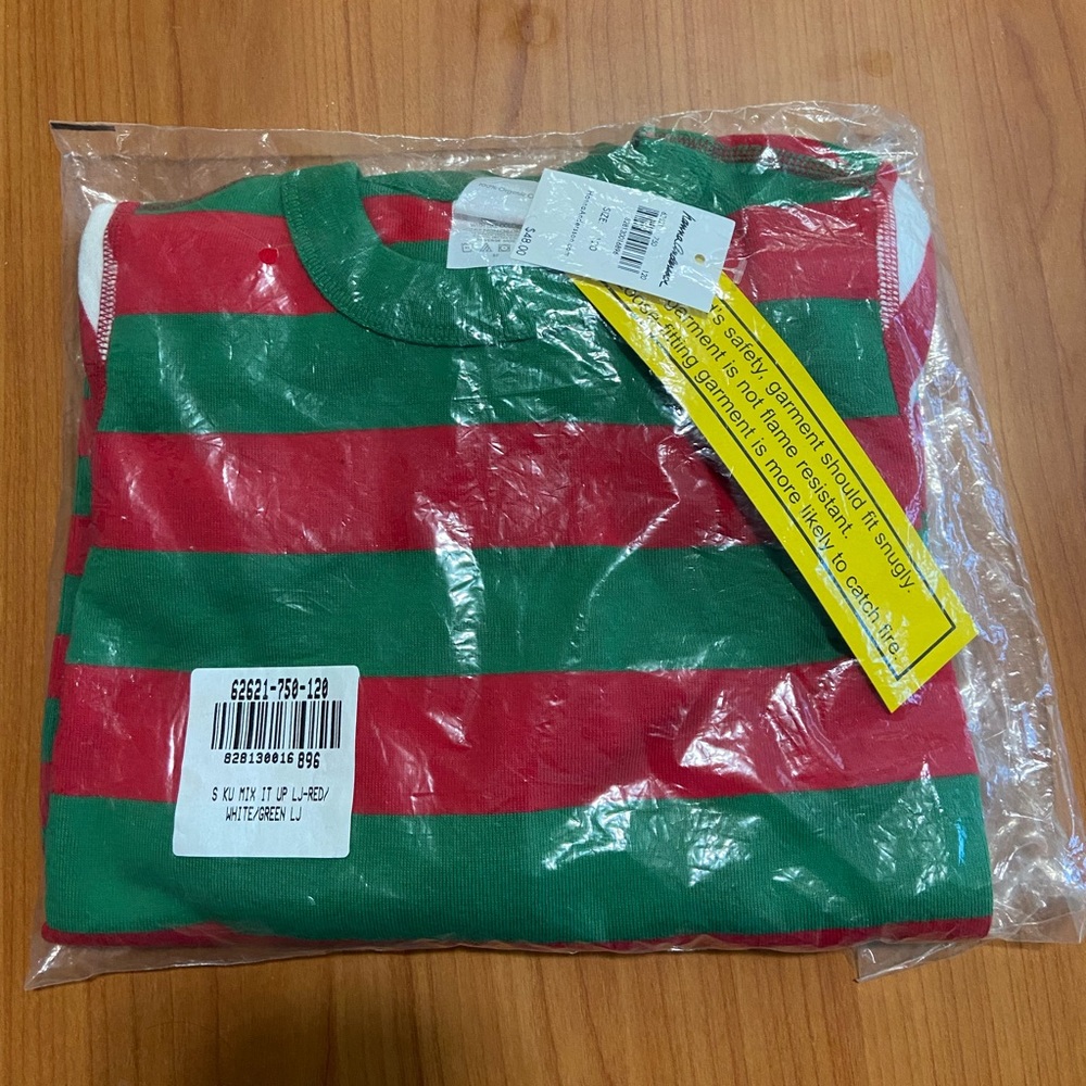 NWT 120 Christmas mix it up pajamas